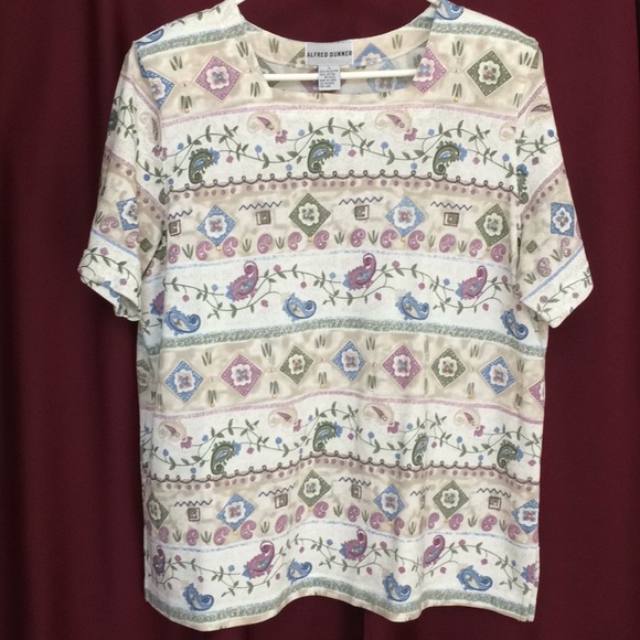 Alfred Dunner Tops - Women’s Alfred Dunner Size L Short Sleeve Shirt
